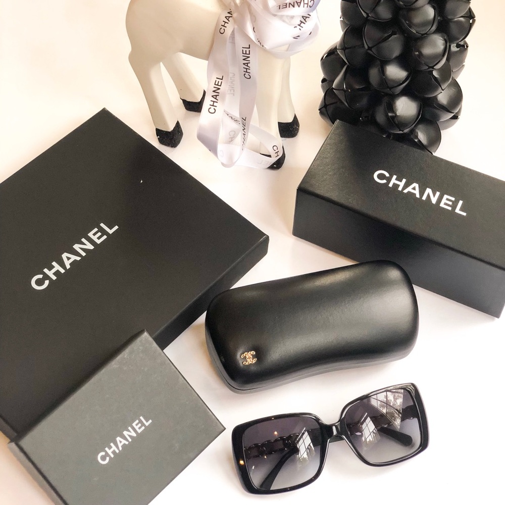 CHANEL BLACK SILVER CHAIN SUNGLASSES